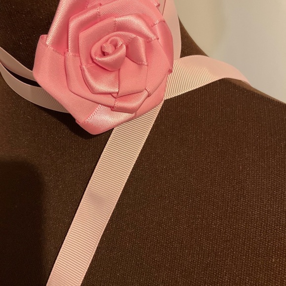 Hand Crafted Floral Choker Necklace Pink Ribbon Ties Flower Choker Wrap - Picture 4 of 11